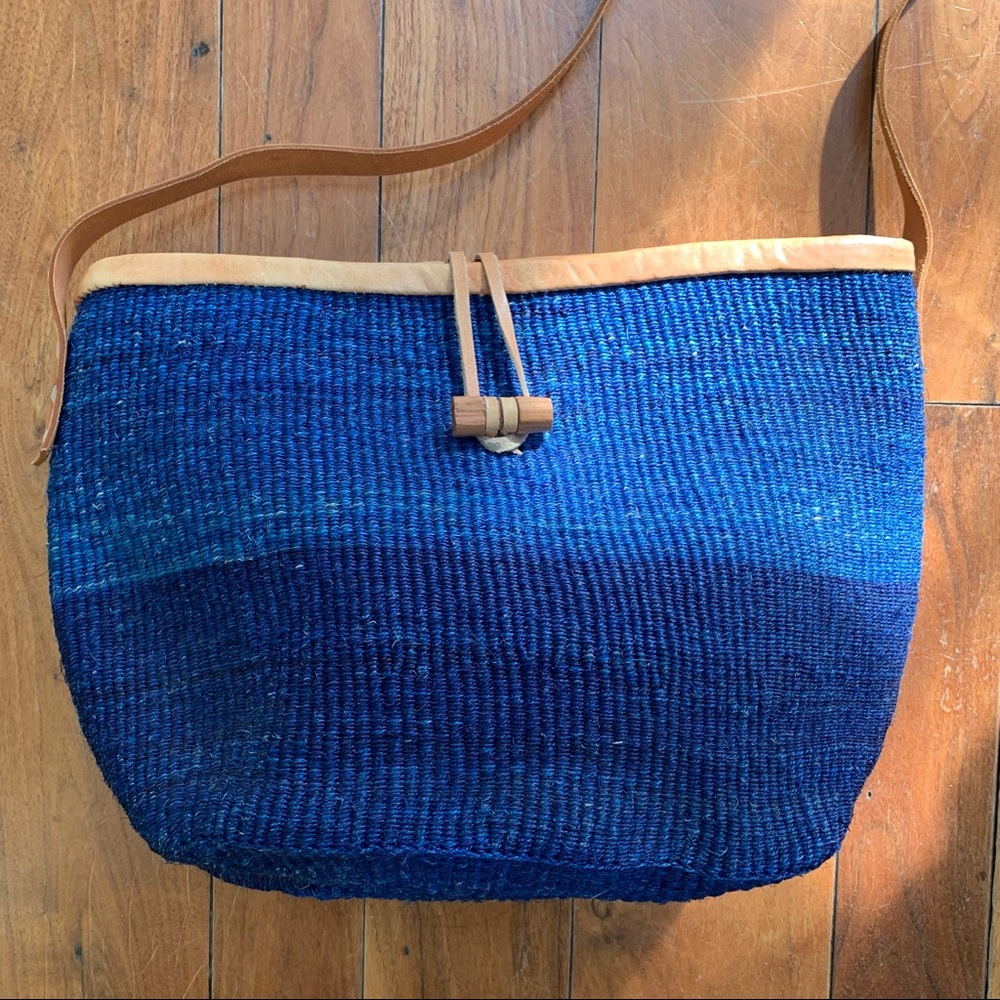 Blue Boho Natural Hand Woven Sisal Tote Crossbody Bag - Picture 2 of 11